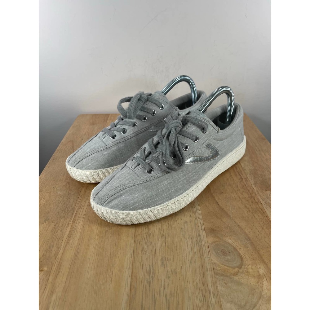 Tretorn Nylite Plus Light Grey Silver Low Top Sneakers 149 Women's size 7.5